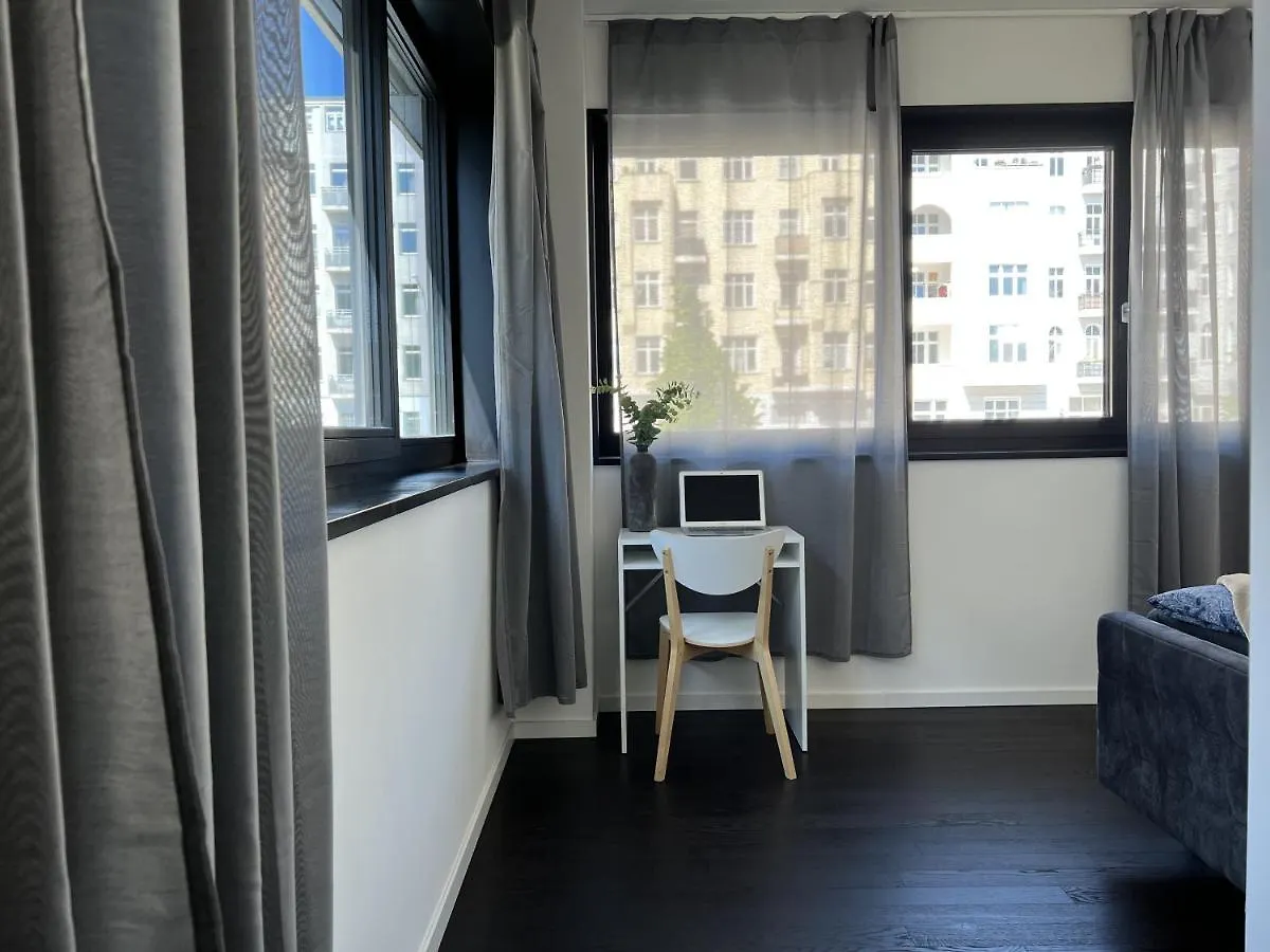 Luxury Waterfront Apartment Berlin 0*,