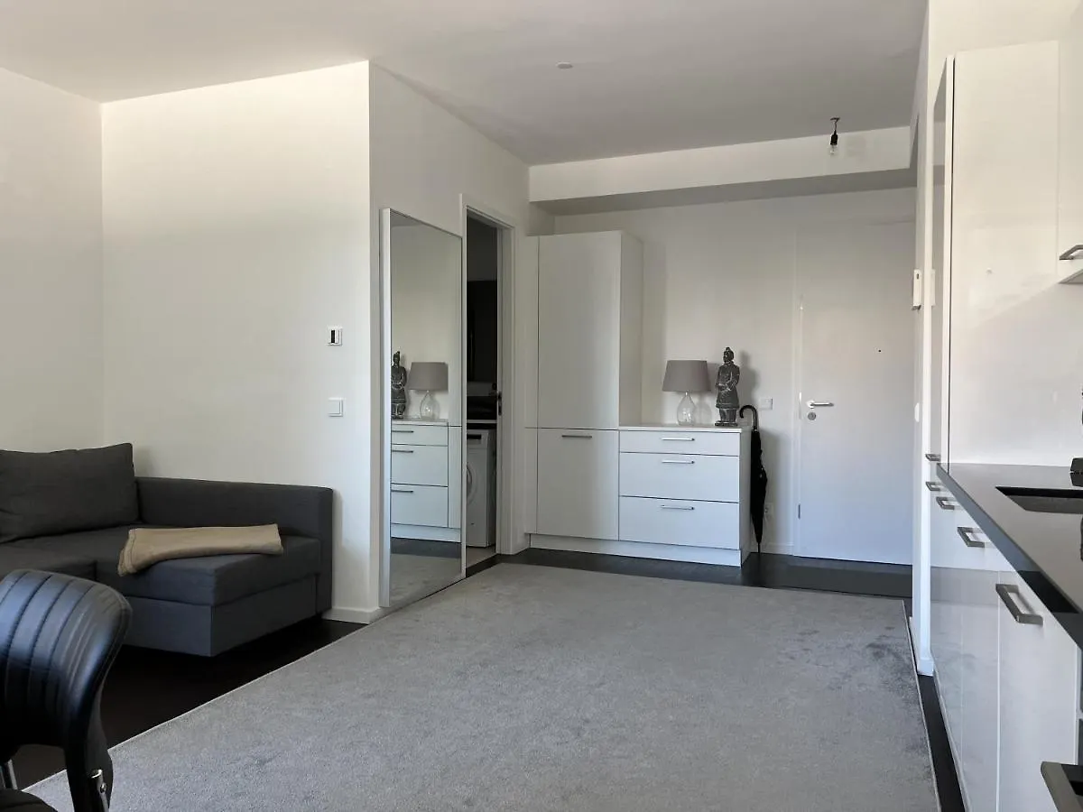 Luxury Waterfront Apartment Berlin